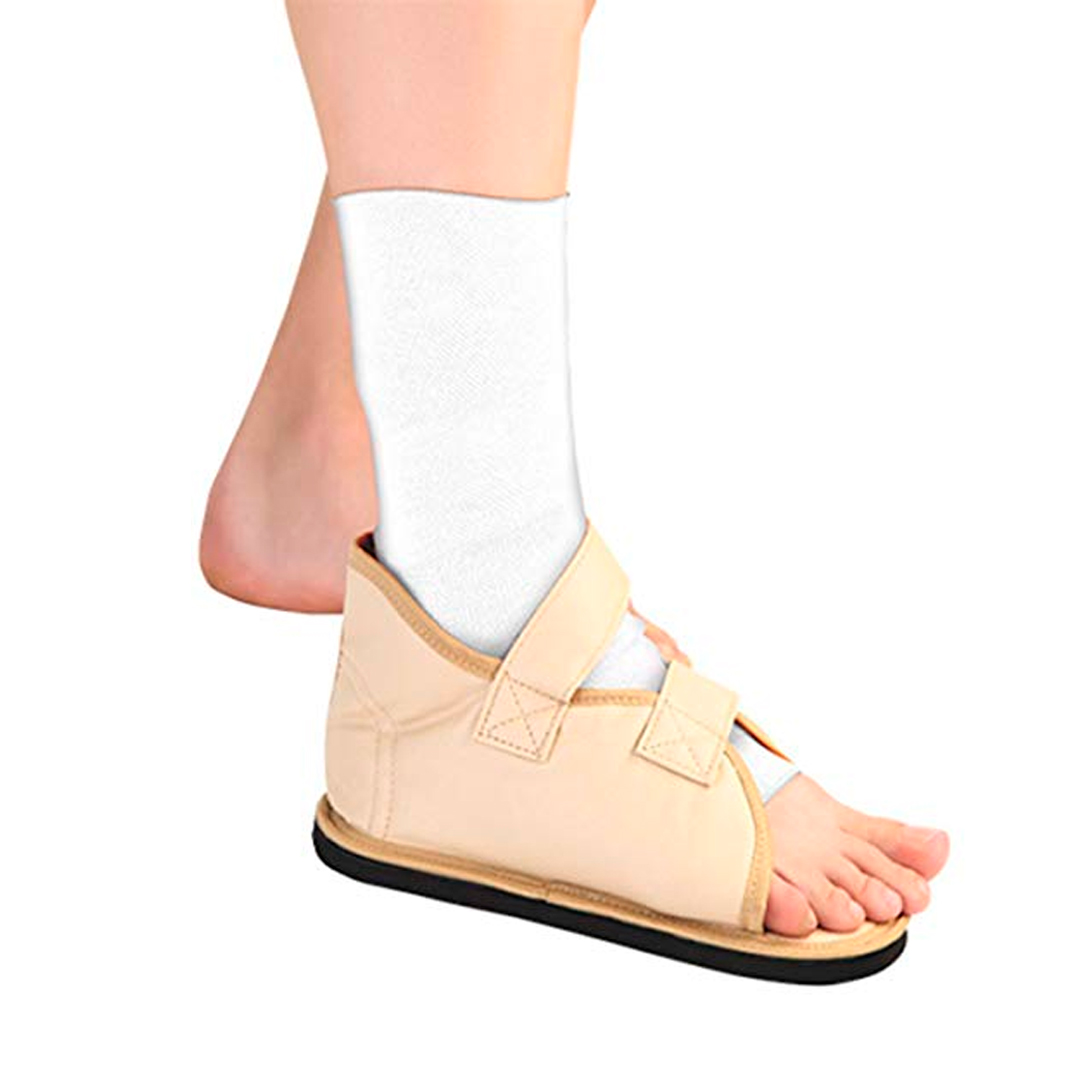 Cast POP Shoes available in online  pharmacy qatar, doha 